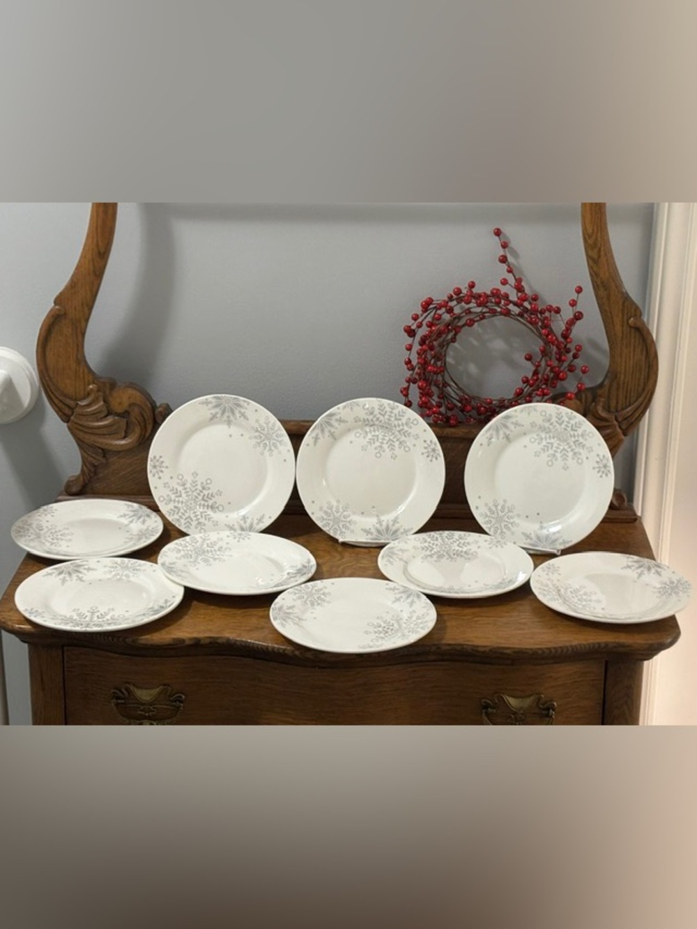 9 Royal Norfolk Silver Snowflakes White Dessert~ Side Christmas/Winter Plates - Picture 1 of 6